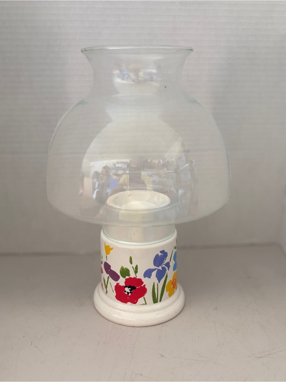 Hand-Painted Floral Ceramic Lantern with Clear Glass Shade - White